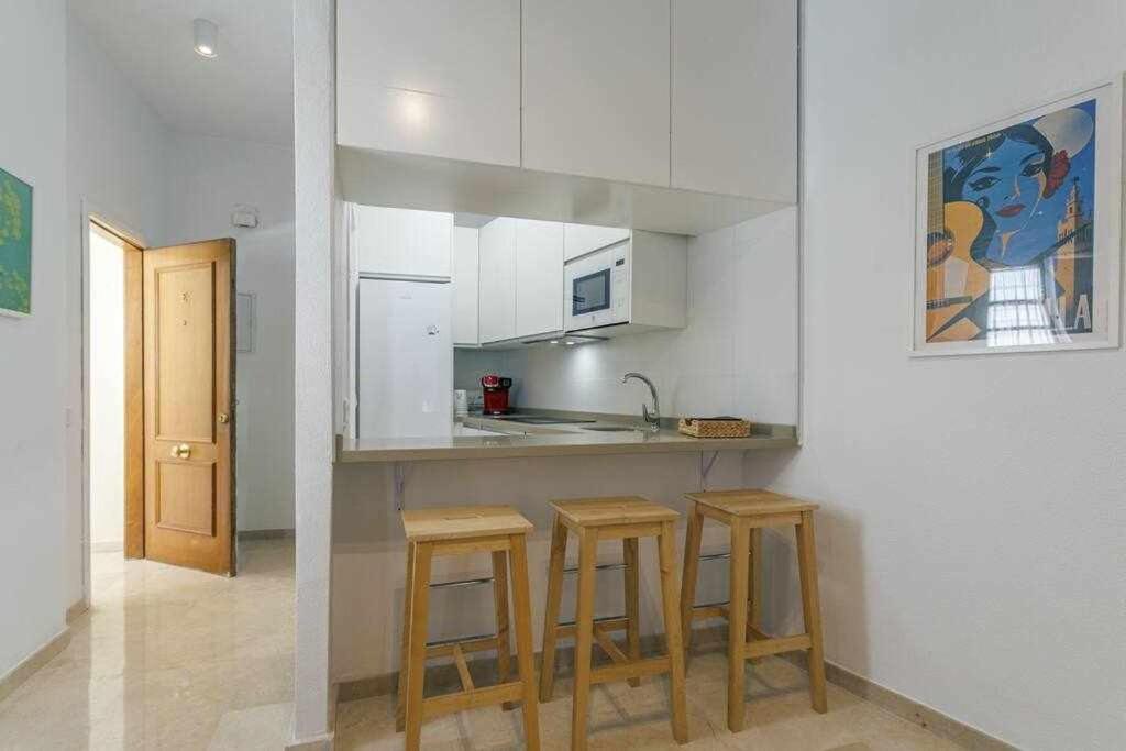 Santa Cruz Parking Incluido Apartment Sevilla Bagian luar foto