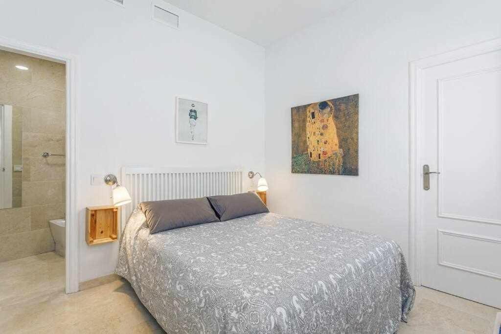 Santa Cruz Parking Incluido Apartment Sevilla Bagian luar foto
