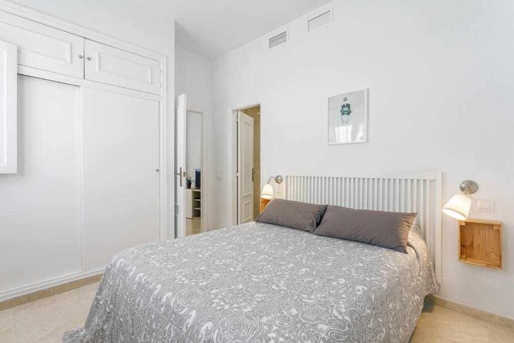 Santa Cruz Parking Incluido Apartment Sevilla Bagian luar foto