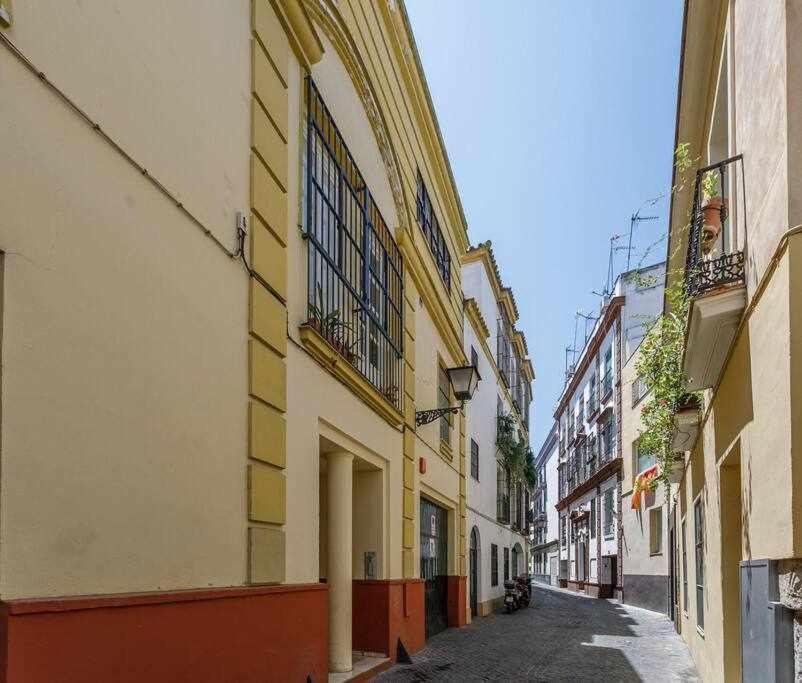 Santa Cruz Parking Incluido Apartment Sevilla Bagian luar foto